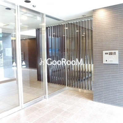 
						プライムアーバン新宿夏目坂タワーレジデンス エントランス