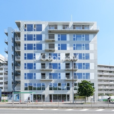 
						品川港南テラス 外観