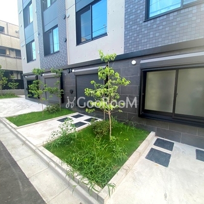 
						ジェノヴィア新高円寺 外観2