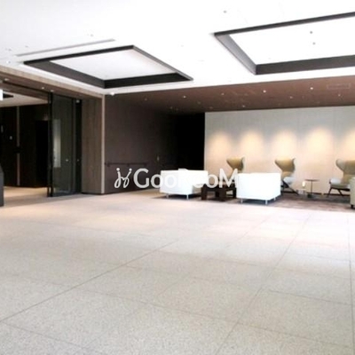 
						プラウドタワー平井 ロビー