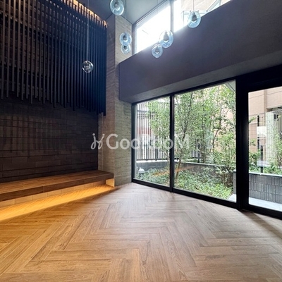 
						ルミーク三軒茶屋　ロビー1