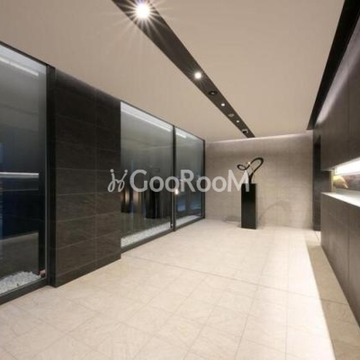 
						1LDグランシエル南青山  エントランス2