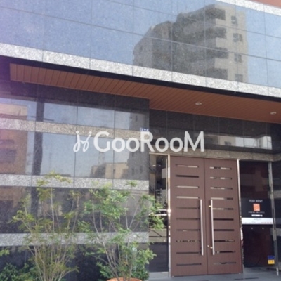 
						アーレア戸越公園 入口