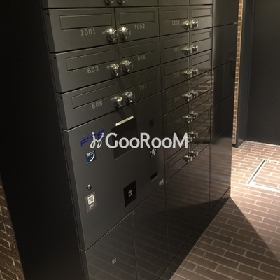 
						アネーロ銀座 郵便受け