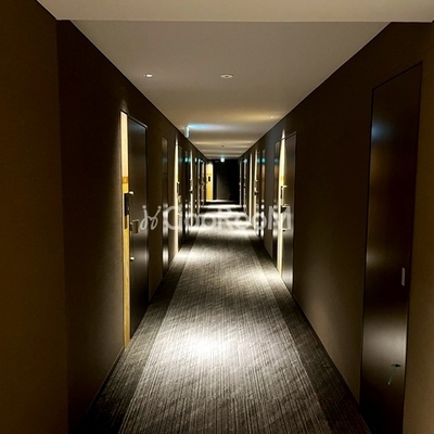 
						コンフォリア・リヴ大森西 内廊下