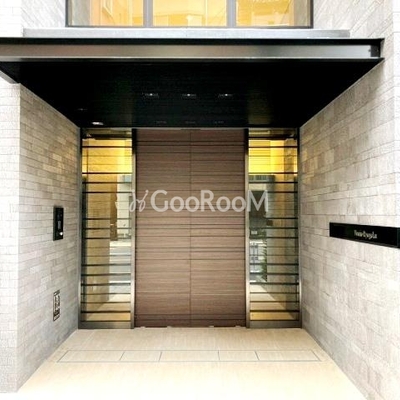 
						ミリアレジデンス両国 エントランス