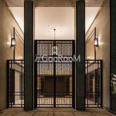 
						ザコノエ三田綱町 入口