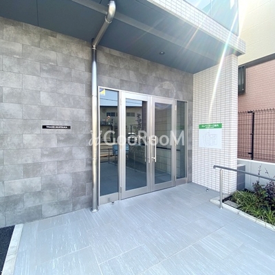 
						トラディス赤塚　入り口