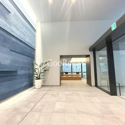 
						ミリアレジデンス浅草橋　ロビー