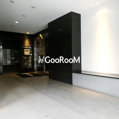 
						コンフォリア南砂町 エントランス