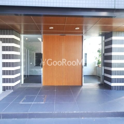 
						パークハビオ東中野  エントランス