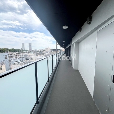 
						シダープラザ目黒本町 廊下