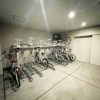 
						クレイシア秋葉原ラグゼスウィート 外観・共用部写真5