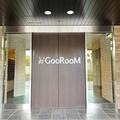 
						プライムアーバン豊洲 入口