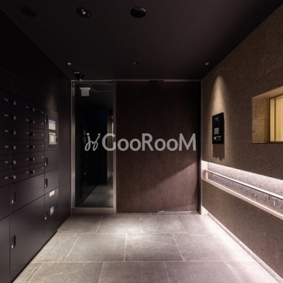 
						グランカーサ東中野 エントランス