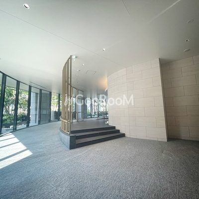 
						ザ・パークハウスグラン三番町26　ロビー3