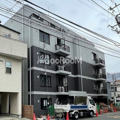 
						ウェルスクエア西新宿五丁目 外観