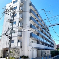 プレール・ドゥーク新宿ウエスト