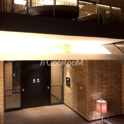 
						アネーロ銀座 ロビー