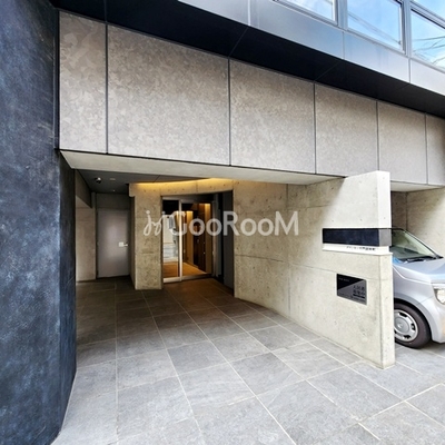 
						グランカーサ門前仲町 エントランス1