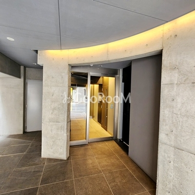 
						グランカーサ門前仲町 エントランス2