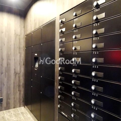 
						パークアクシス池袋パークフロント 郵便受け