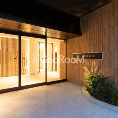 
						パークホームズ十条 エントランス6