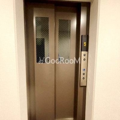 
						プライムブリス中野富士見町2 エレベーター