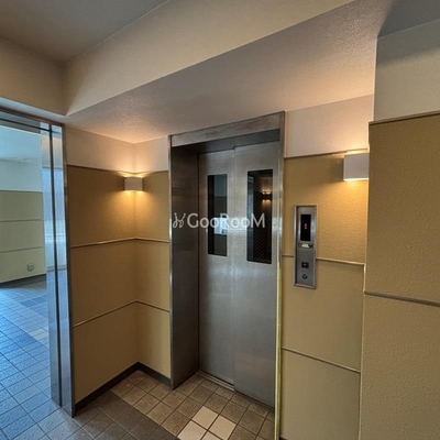 
						ナナアーク千石 EV