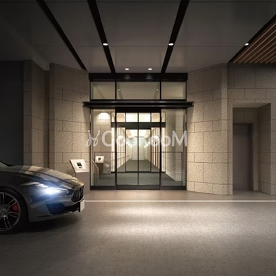 
						グランドシティタワー池袋　コーチエントランス