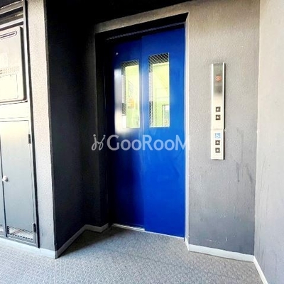 
						レジディア月島Ⅲ エレベーター