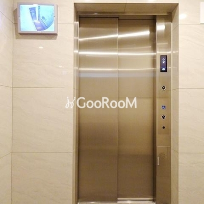 
						エレベーター