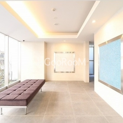 
						カッシア上野入谷 ロビー