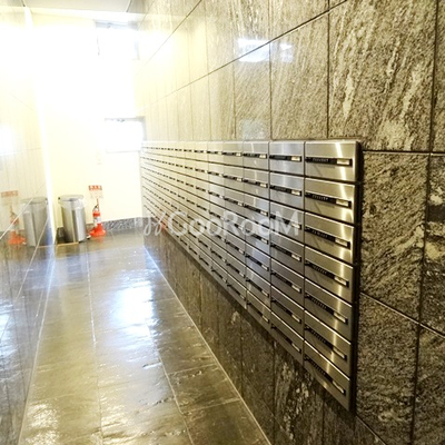 
						レジディア西麻布  郵便受け