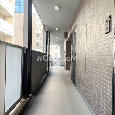 
						レジディア御茶ノ水3 廊下2