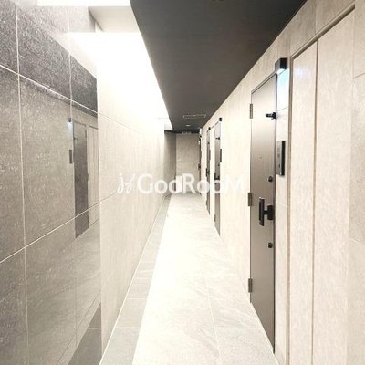 
						アイフラット中目黒　内廊下