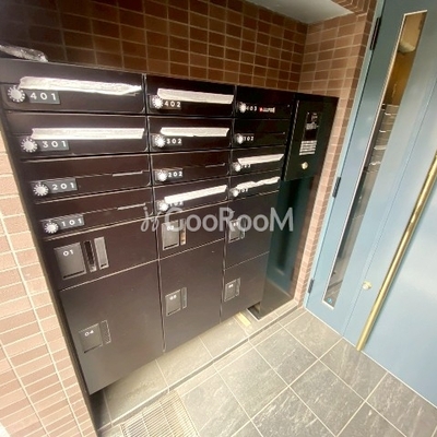 
						ウェルスクエア学芸大学2 郵便受け