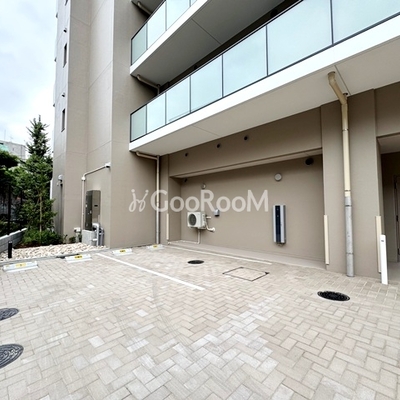 
						パークアクシス下北沢 駐車場