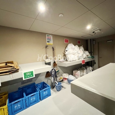 
						パークアクシス下北沢 ゴミ置き場