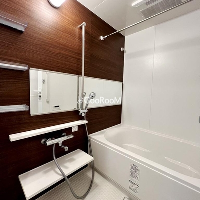 
						ラグゼナ秋葉原 バス