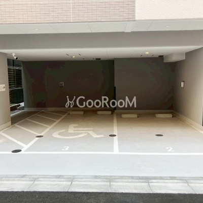 
						アスマチメゾン両国1  駐車場