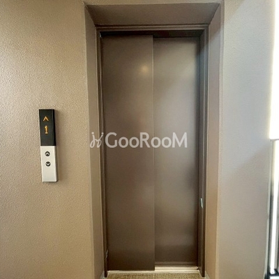 
						アーバネックス浅草橋フロント EV