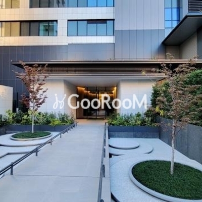 
						ブランズ渋谷桜丘 入口