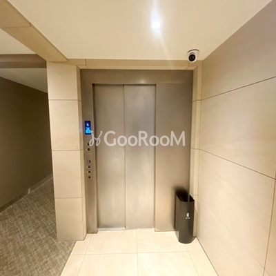 
						クラリティア横浜反町　エレベーター