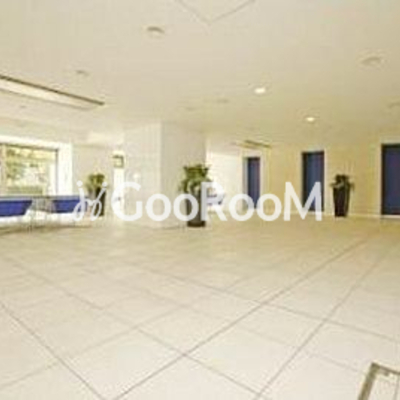 
						パークキューブ東品川　ロビー