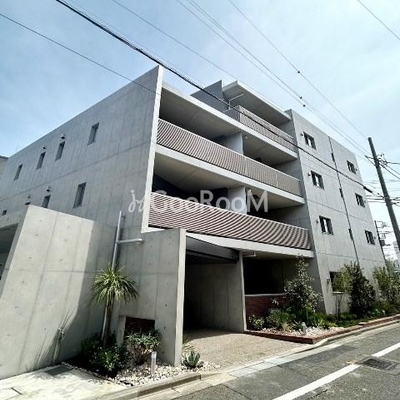 
						バルム下馬 外観写真