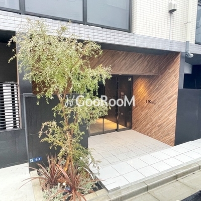 
						ログ入谷 エントランス2