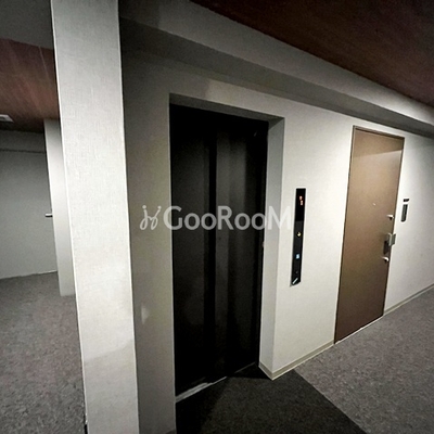 
						プライムガーデン銀座八丁堀 EV