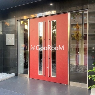 
						エスパローマ目白 入口