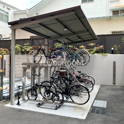 
						シェフルール文京茗荷谷　駐輪場1